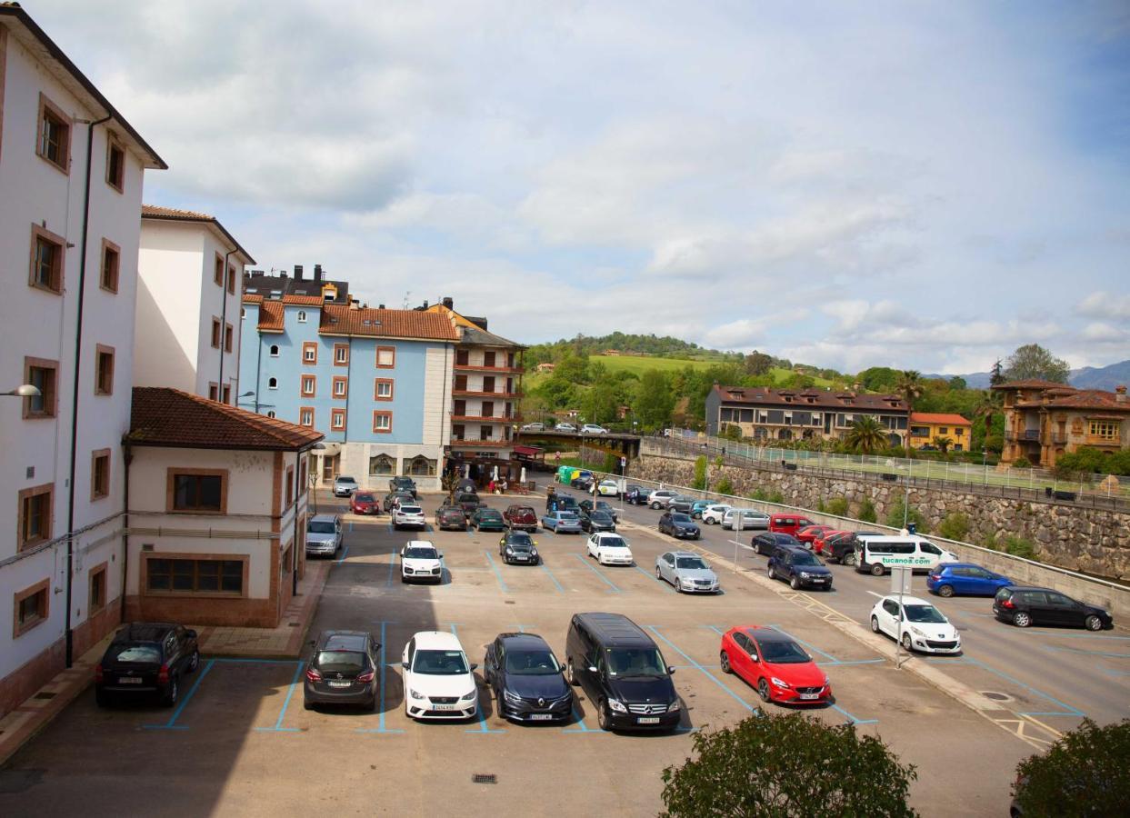 Les Fuentines Appartement Onís Buitenkant foto