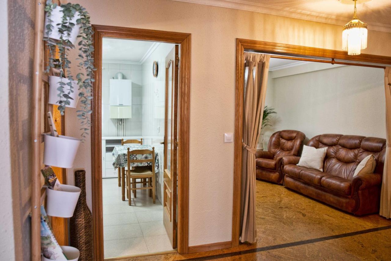 Les Fuentines Appartement Onís Buitenkant foto